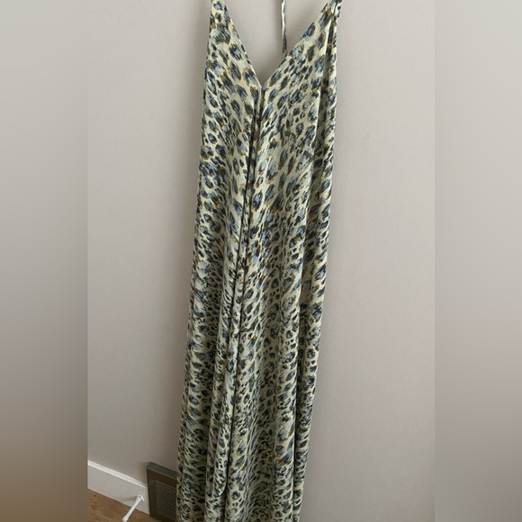 Love stitch animal print green halter dress - Picture 2 of 7